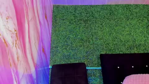 Zoe online show from March 31, 1:57 pm