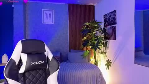 ZOE online show from June 18, 9:14 am