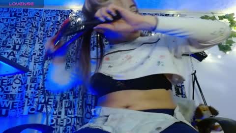 zoemi online show from January 5, 3:32 am