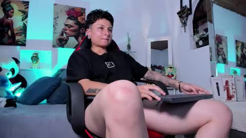 Zury Ramirez online show from January 16, 9:33 pm