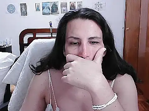 Snapshot of LauraVicttoria361215 chatting on March 11, 11:37 pm LauraVicttoria361215 online show from March 11, 11:37 pm