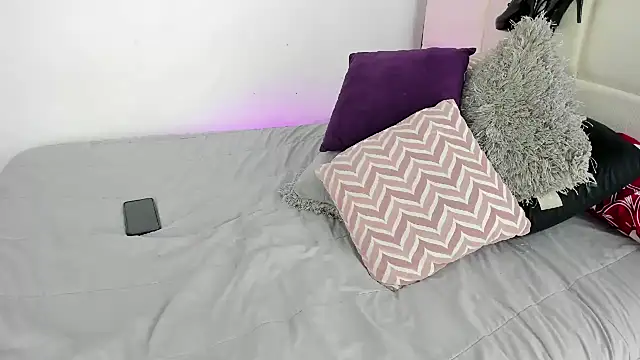 Camila rehabx online show from January 9, 8:01 pm