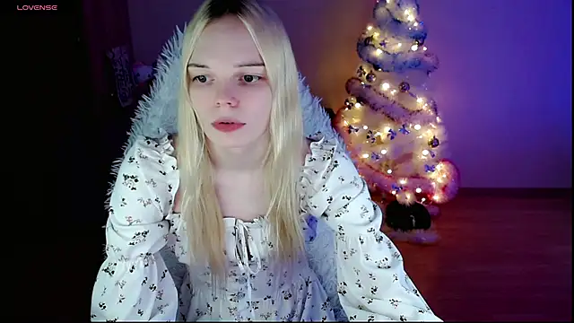 Emily Nyaffee online show from January 13, 9:20 pm