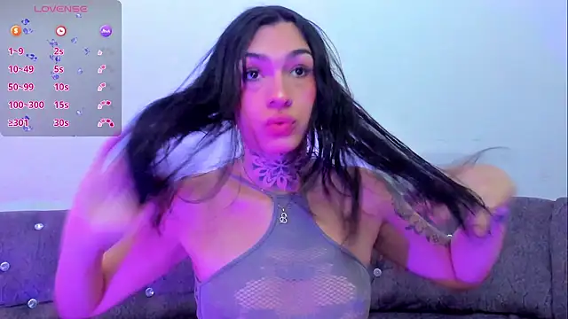 Camila Coxx online show from December 13, 9:21 pm