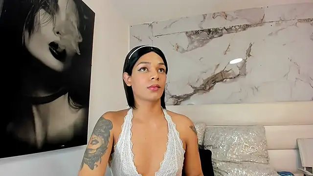 emily lady20 online show from July 6, 5:58 am
