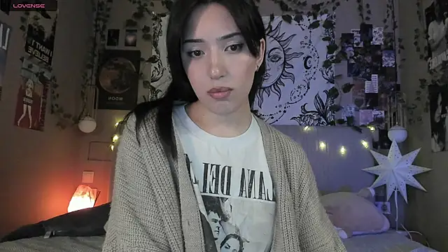 Snapshot of Anisawithlove chatting on March 16, 2:19 pm Anisawithlove online show from March 16, 2:19 pm