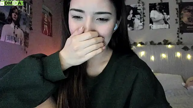 Snapshot of Anisawithlove chatting on October 13, 8:59 am Anisawithlove online show from October 13, 8:59 am