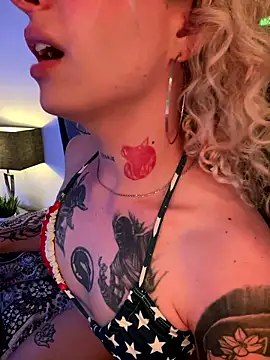 Bonnie vega online show from January 9, 9:42 pm