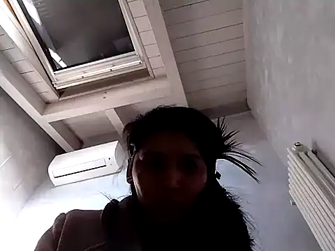 kamillytransex online show from February 5, 11:15 am