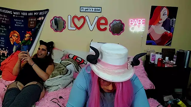 Blakelytgirl online show from March 28, 11:34 am