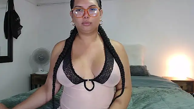 flowerdirtty online show from October 12, 5:37 pm