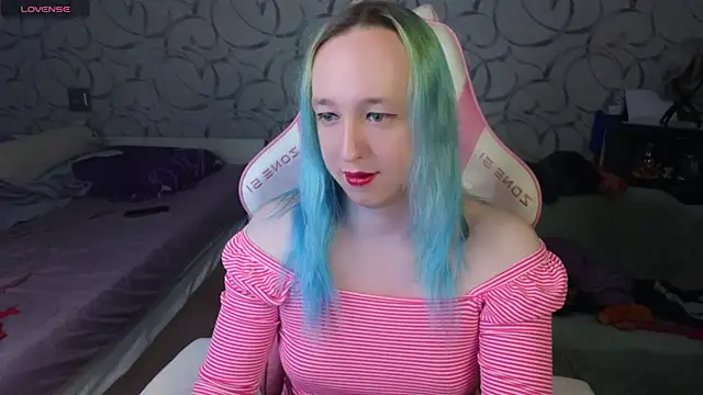 TheTrixy online show from April 13, 12:42 pm