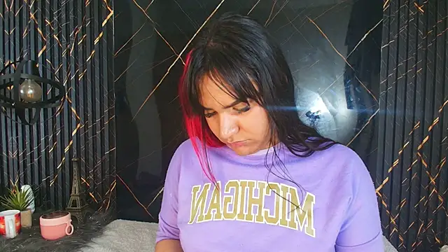 Kagome01 online show from February 8, 1:28 pm