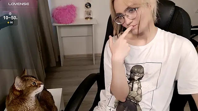 CuteYukiKun online show from February 6, 6:19 am