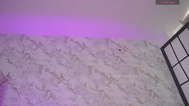 roselinedior online show from March 31, 5:04 pm