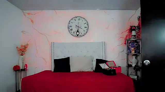 maria camilacms online show from December 22, 6:01 pm