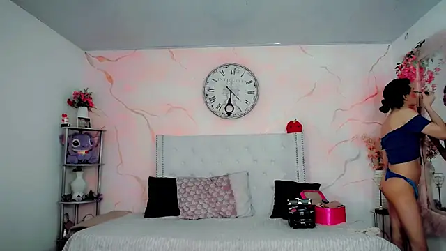 maria camilacms online show from March 19, 6:19 pm