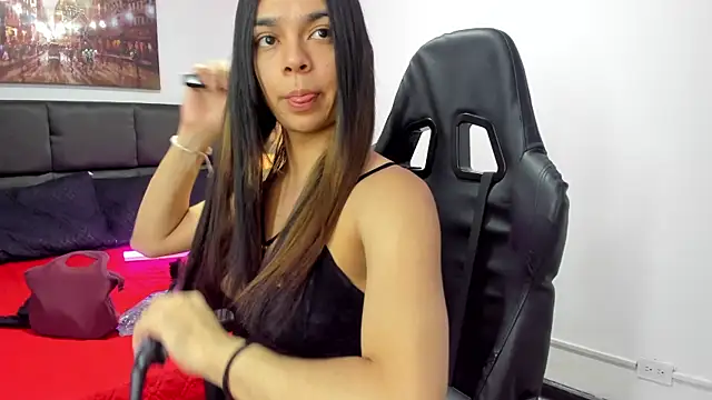 Snapshot of Megan_Miles02 chatting on March 7, 8:03 pm Megan Miles02 online show from March 7, 8:03 pm