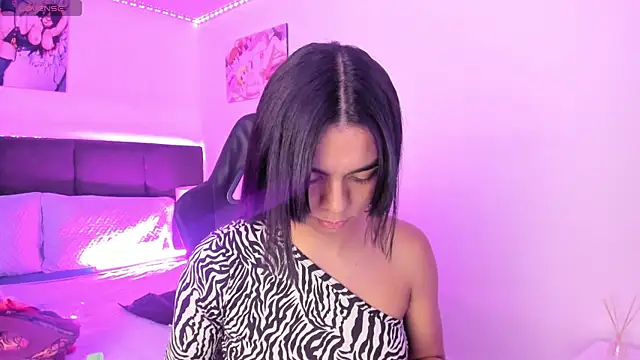 Megan Miles02 online show from November 12, 8:41 pm