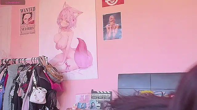 moonfiredancer online show from December 14, 12:55 pm