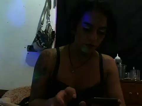 Snapshot of Venus2388 chatting on February 14, 1:40 pm Venus2388 online show from February 14, 1:40 pm