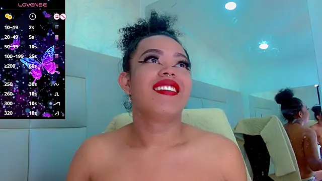 Snapshot of KayleighDreams_ chatting on January 15, 2:46 pm KayleighDreams online show from January 15, 2:46 pm