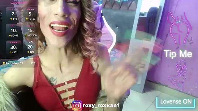 roxy roxxan online show from March 23, 3:21 am