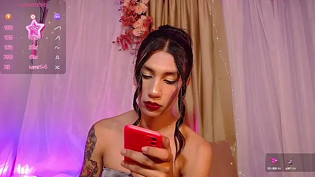 sofiaa grey  online show from March 15, 12:33 pm
