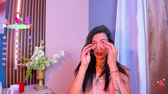 sofiaa grey  online show from October 3, 2:17 pm