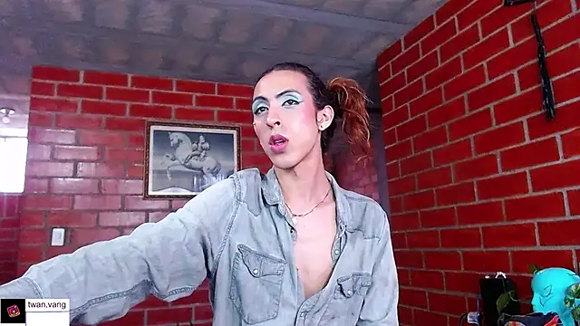 Trix fiore oficial online show from March 13, 9:52 pm