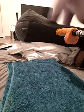 aprilexx online show from February 6, 2:22 pm