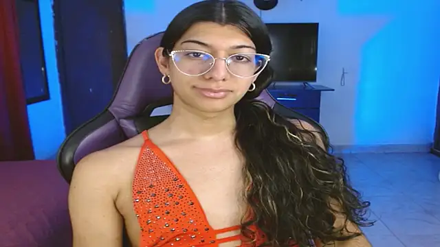 engielphoenis14 online show from February 24, 9:52 pm