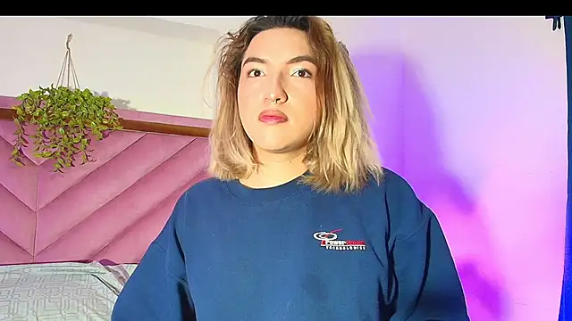 TomLondon  online show from October 22, 1:13 pm