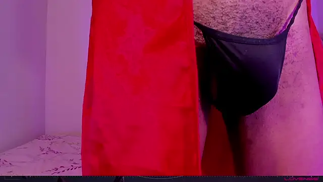 carolinemiller7 online show from October 9, 2:24 am