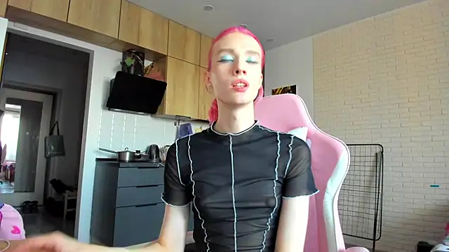  Alice Kitty online show from March 13, 2:33 pm