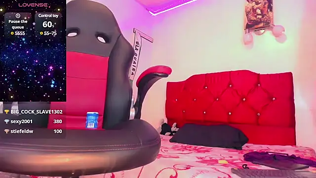 naomy  xx online show from February 1, 7:34 pm