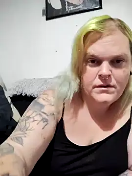 Trans Girl next door420 online show from April 28, 12:42 pm