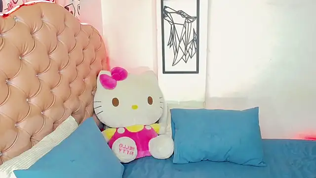 Aslhy Goddessx online show from December 14, 4:45 am