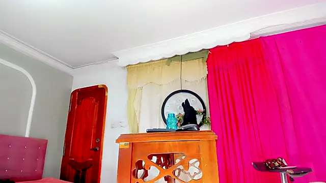 Jimena Grey online show from October 2, 7:31 am