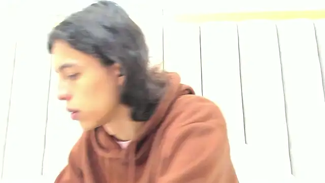 FreyaMoller online show from February 28, 7:20 pm