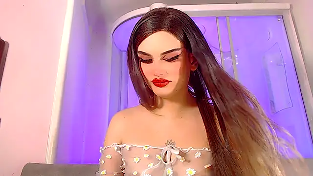 sexy-luna-star-ts online show from October 2, 11:37 pm