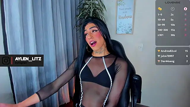 litz81 online show from December 4, 12:26 am