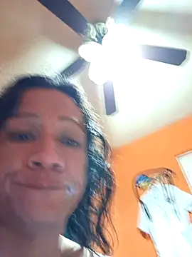 miicheele32 online show from November 11, 7:32 am