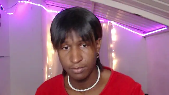Snapshot of Angell_Dustt_ chatting on March 23, 5:10 am Angell Dustt online show from March 23, 5:10 am