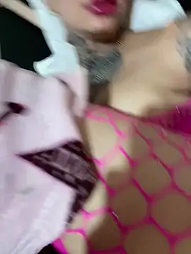 Zaratattoox online show from November 4, 6:56 am