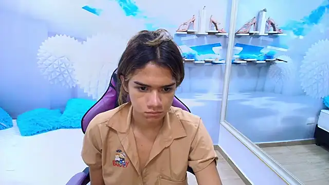 DEMI LEED online show from April 17, 12:08 pm