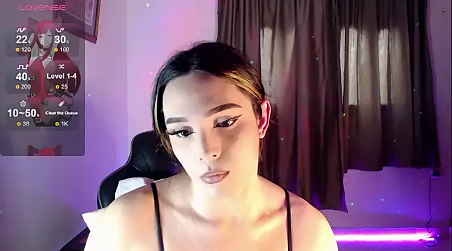 Snapshot of alexaryderr chatting on December 5, 8:06 pm alexaryderr online show from December 5, 8:06 pm