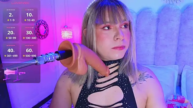 Vicky Campbell  online show from March 22, 12:39 am