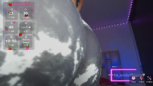 im mishellbigass online show from December 5, 5:01 am