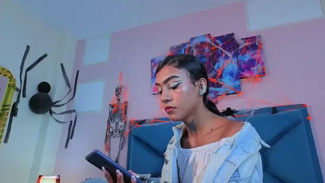 Kaataleya horny online show from October 23, 4:38 am